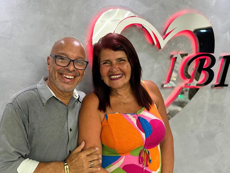 Prs. Jorge e Sônia Teixeira, pastores da Igreja Bíblica de Itaipuaçu